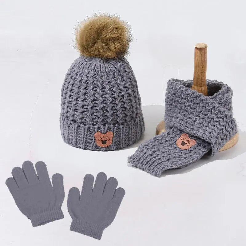 Set: Baby Muts, Sjaal en Wantjes (2 kleuren)