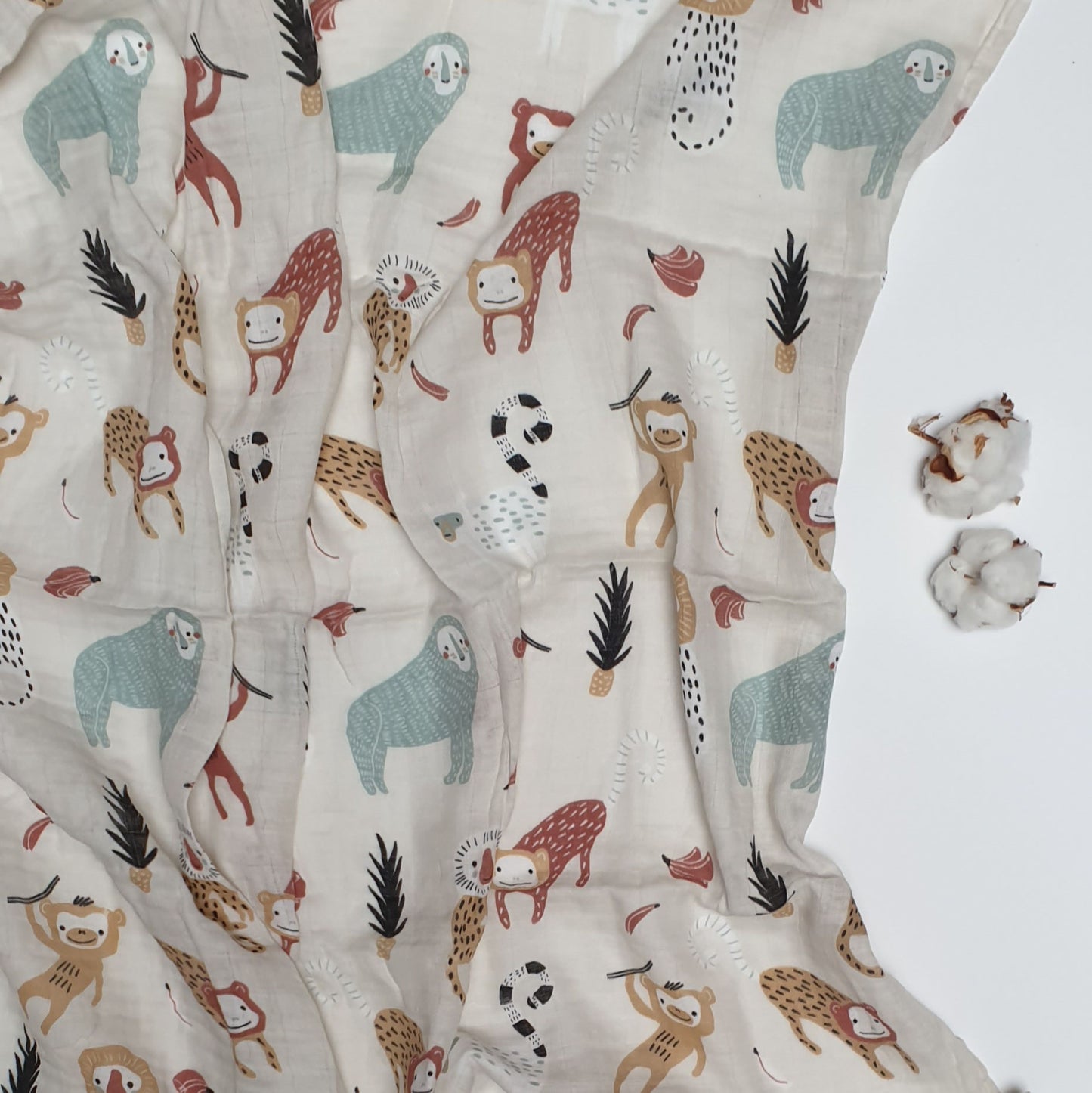 Hydrofiele doek met met apen en leeuwen