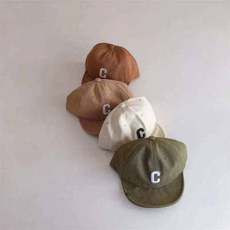 Baseball Cap met 'C' - Karamel groep
