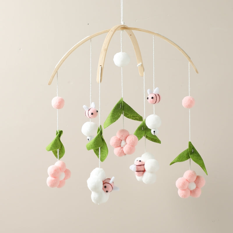 Mobiel met Roze Bijen en Bloemen gehele mobiel