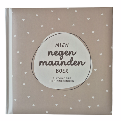 Invulboek "Mijn 9 Maanden Boek" (Hartjes)
