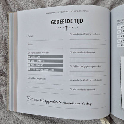 Invulboek 'Speciaal voor mijn Kleinkind' (Linnen Kaft)