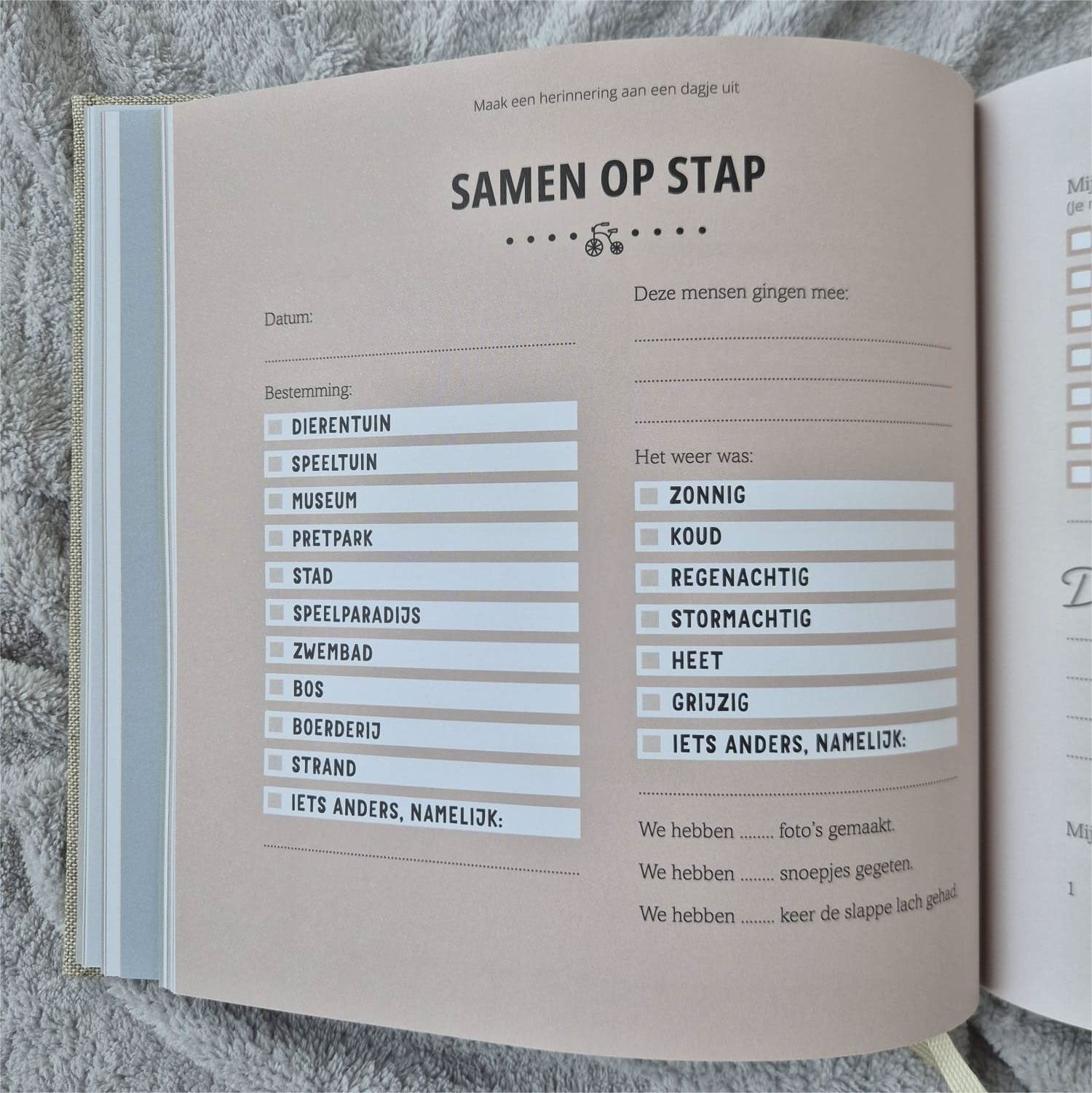 Invulboek 'Speciaal voor mijn Kleinkind' (Linnen Kaft)