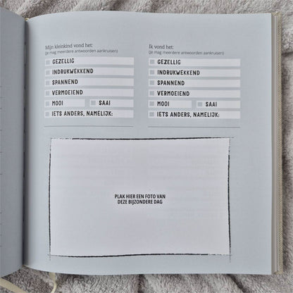 Invulboek 'Speciaal voor mijn Kleinkind' (Linnen Kaft)