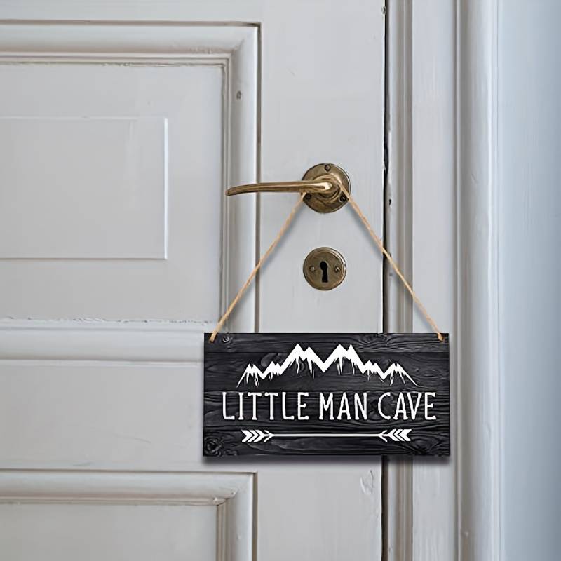 'Little Man Cave' Bordje Zwart sfeer
