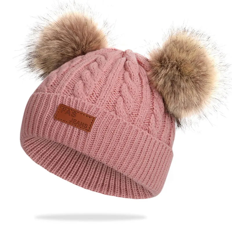 Beanie Muts met Pompons