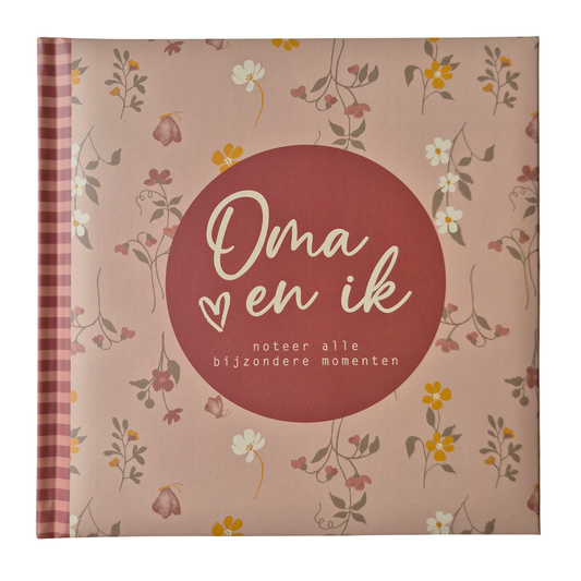 'Oma en Ik' Invulboek met Bloemen