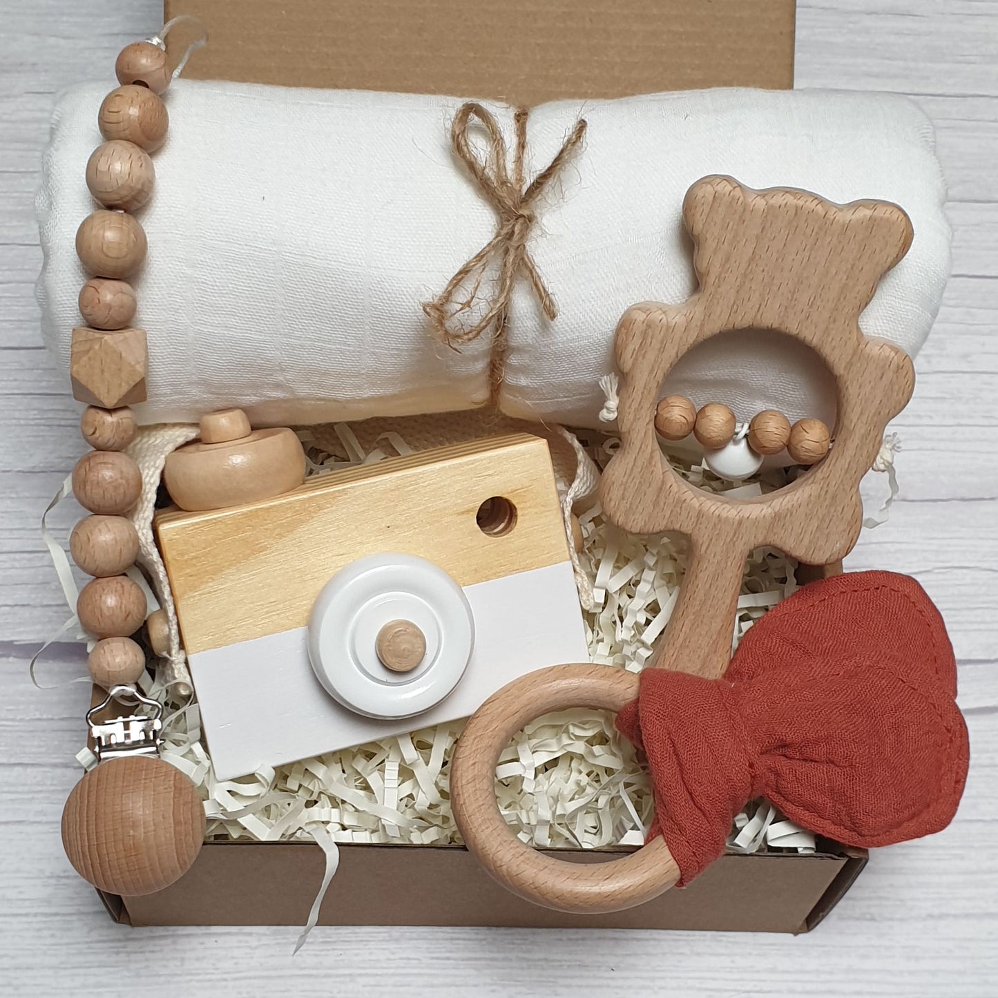 Kraamcadeau Box met houten camera