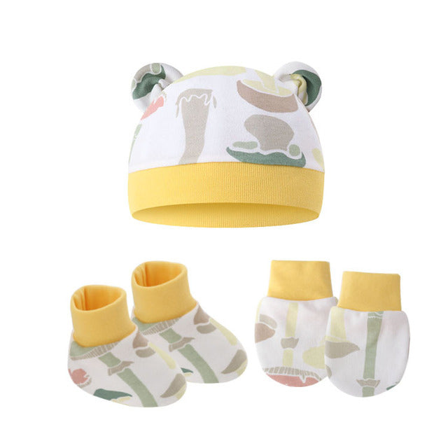 gele baby Set: muts, wantjes en sokjes geel