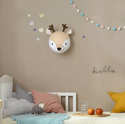 Hertenkop decoratie voor de baby kamer